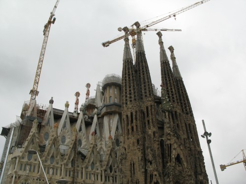 苏黎世，卢塞恩，尼斯，摩纳哥，戛纳，巴塞罗那，阿维尼翁，里昂