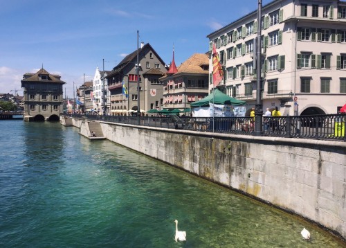 巴塞南法循环线