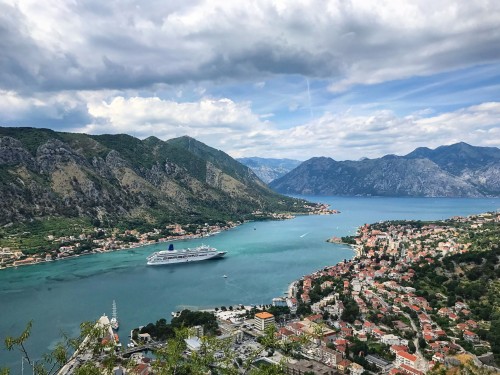 迷失在巴尔干半岛9日游