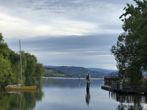 温哥华• 落基山• 班夫• 露易丝湖• 冰原5天游