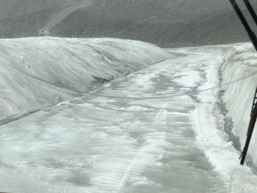 温哥华• 落基山• 班夫• 露易丝湖• 冰原5天游
