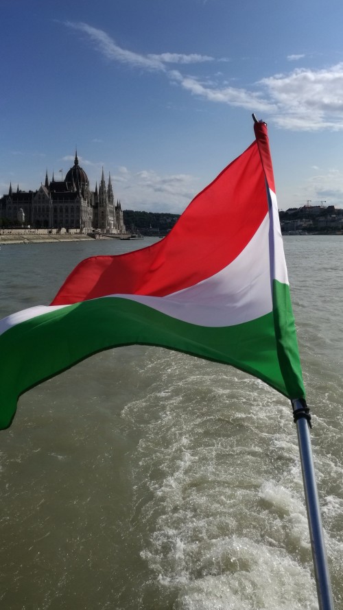 1布拉格2华沙起义纪念雕塑3CK小镇4布达佩斯5布达佩斯游船6华沙老城7斯洛伐克首都8华沙起义纪念碑9去华沙路上10维也纳