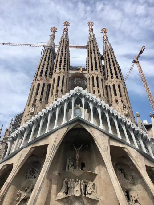 巴塞南法循环线