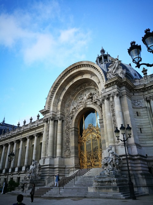 巴黎，摩纳哥，罗马等地