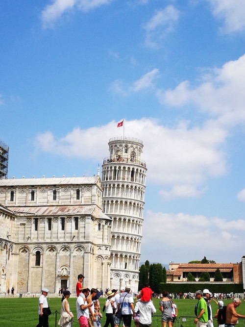 巴黎，摩纳哥，罗马等地