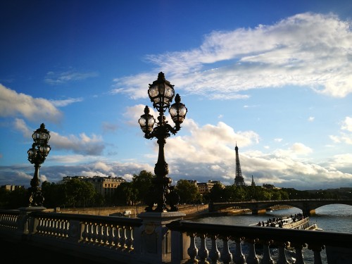 巴黎，摩纳哥，罗马等地