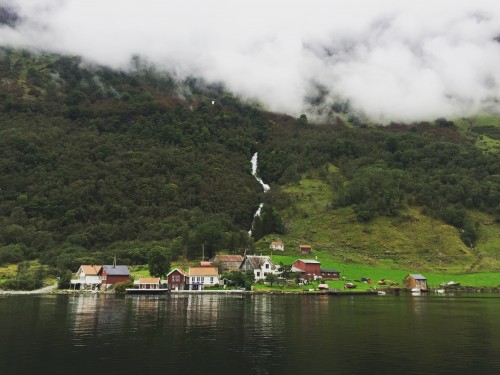 挪威峡湾峡湾，芬兰赫尔辛基