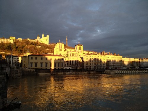 巴塞南法循环线