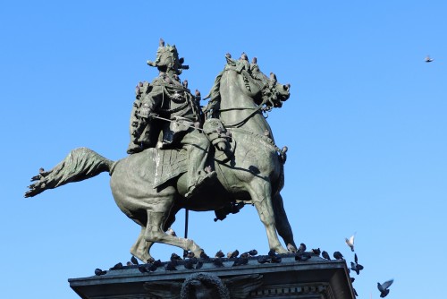 巴塞，巴塞，地中海，戛纳，米兰，尼斯，巴塞，巴塞，里昂，断桥