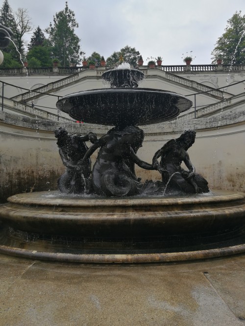 一国深度 深“德”我心