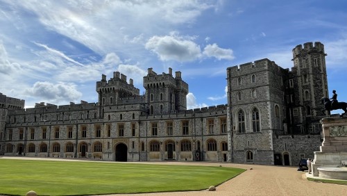 英国伦敦一日游：温莎城堡+牛津徒步+巨石阵（周一/六中文）