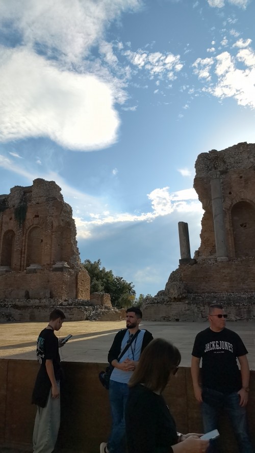 意大利南部和西西里岛