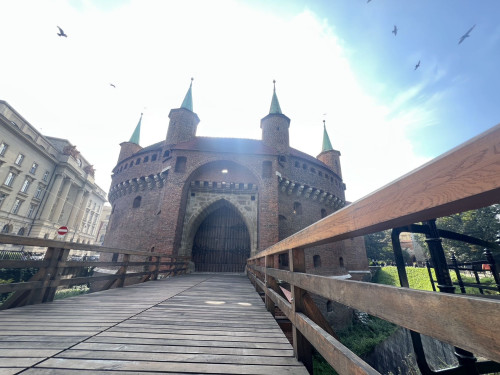 【波兰首都】3天2夜 华沙周末精彩游（酒店+火车票套餐）