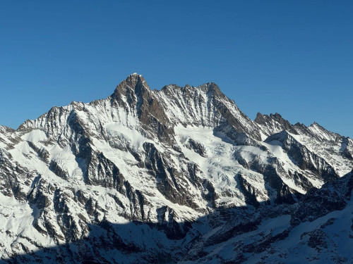 【经典热卖】【奇峰湖泊，亲近自然】法瑞双国，金色快车之旅