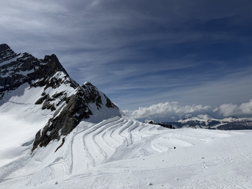 【经典热卖】爱的迫降同款•湖光山色瑞士四天精选