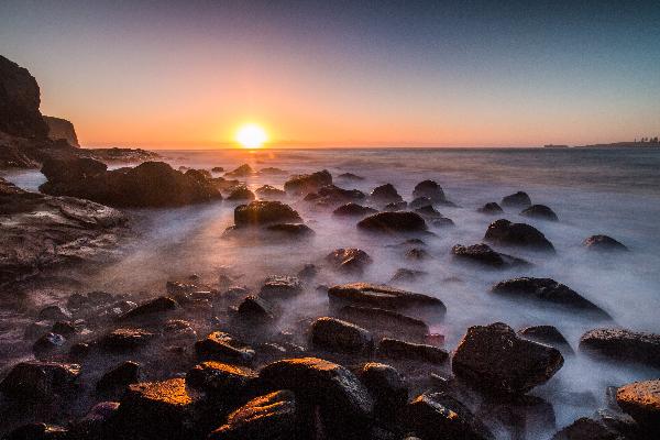 澳大利亚卧龙岗喷水洞一日游(悉尼往返)