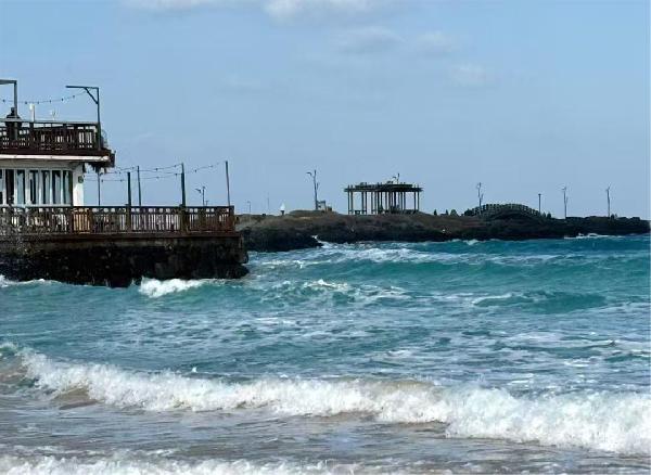 济州岛一日游：咸德海水浴场+牛岛+城山日出峰+涉地可支+东门市场