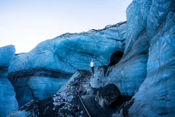 火山下的冰洞之旅|卡特拉火山冰洞探险Katla lce Cave(雷克雅未克/维克往返)