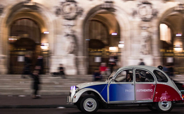 巴黎:复古雪铁龙 2CV 彩灯之旅(2人起订)