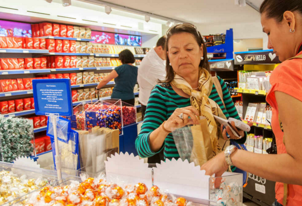 苏黎世半日游（瑞士莲巧克力工厂+苏黎世湖）