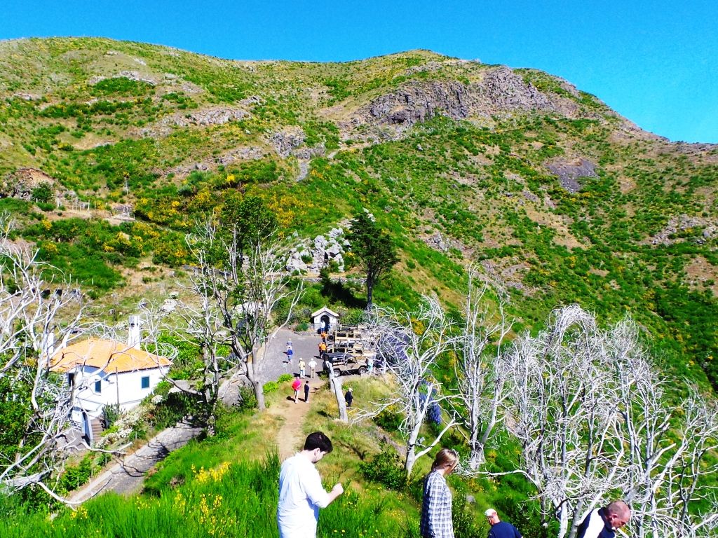 丰沙尔出发悬崖峭壁之旅