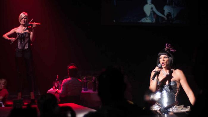 马略卡岛夜晚表演Son Amar和晚餐