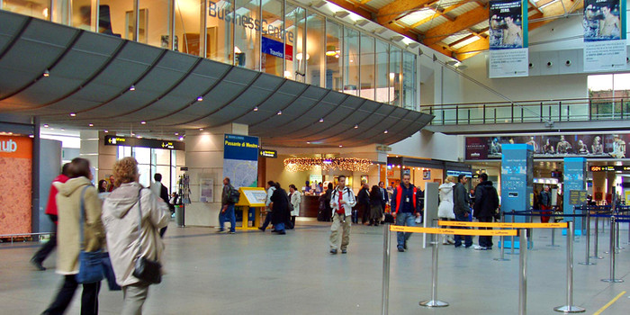 威尼斯机场（Marco Polo） - 威尼斯火车站/Mestre - 中英文接送机