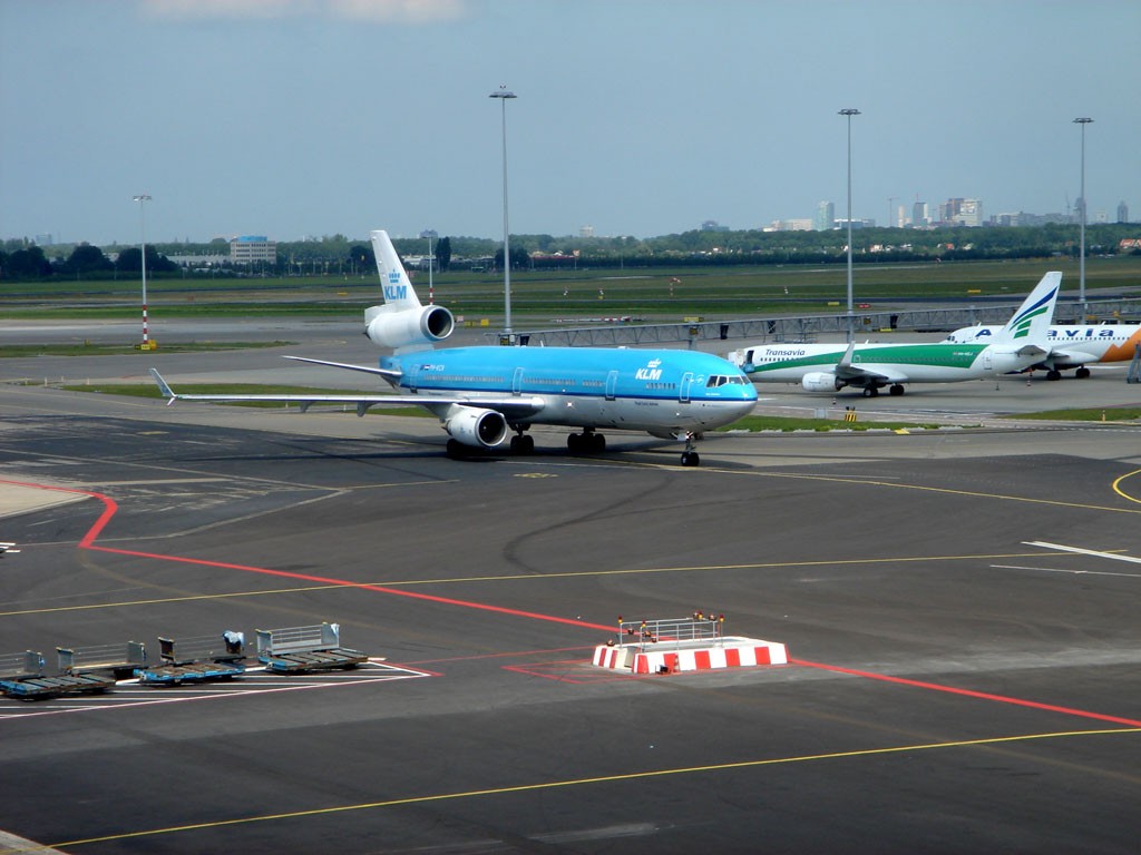 阿姆斯特丹国际机场(AMS) -阿姆斯特丹市区（中英文接送机）