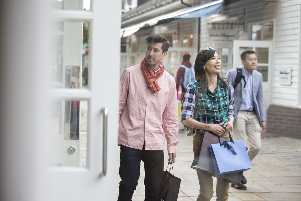 比斯特购物村往返接送服务