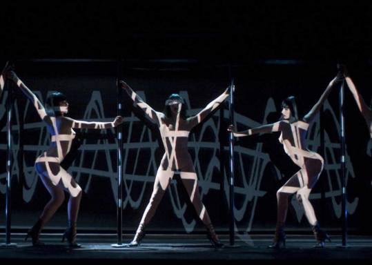 疯马俱乐部表演秀门票