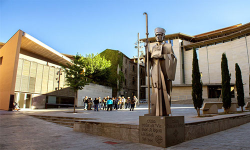 比利牛斯山一日游 （巴塞罗那出发）