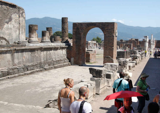 那不勒斯+庞贝一日游(罗马出发)