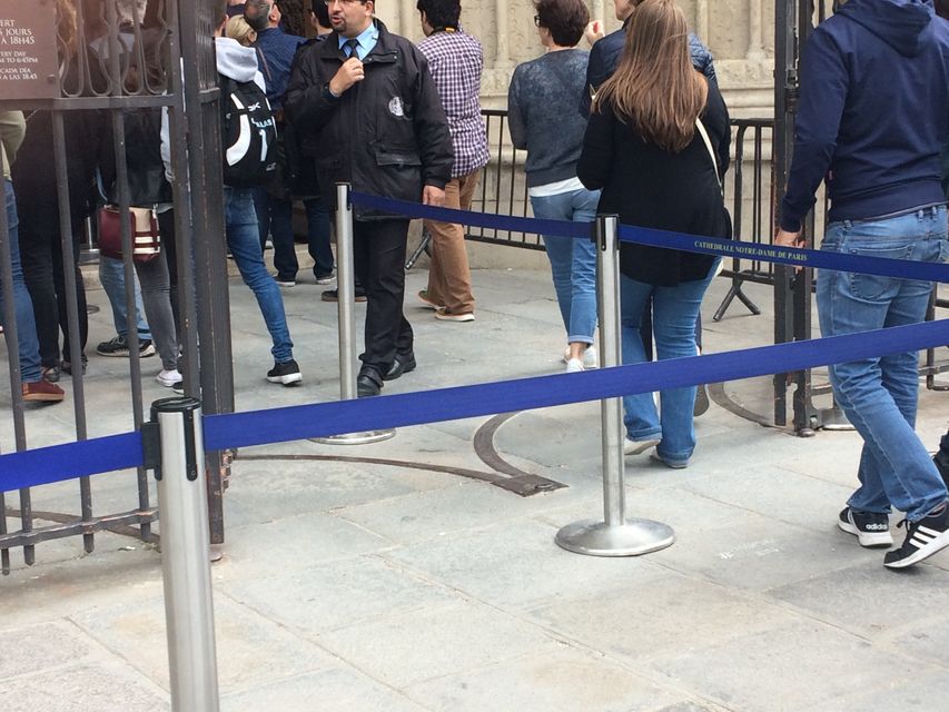 巴黎圣母院——免排队+中文语音导览游