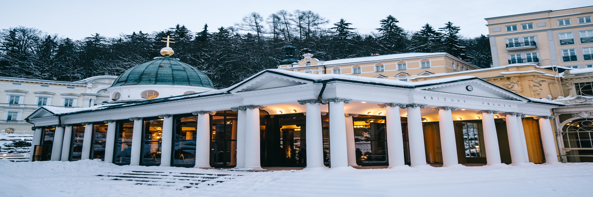 布拉格不仅有广场还有 - 圣维塔大教堂 - 【捷克旅游】