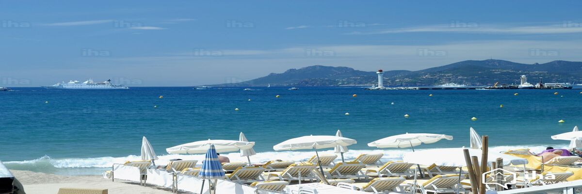 法国戛纳的海滨美景_戛纳沙滩景观-【法国摄影攻略】