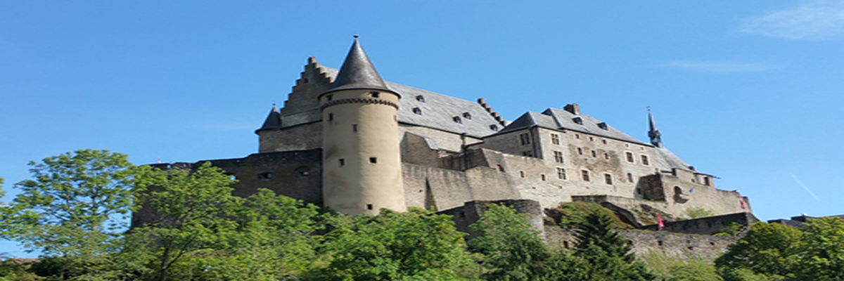 卢森堡宪法广场简介-卢森堡宪法广场游玩指南-【卢森堡景点攻略】