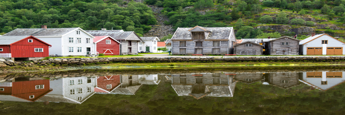 卑尔根山脉上的美丽景观图片_卑尔根自然景观图片欣赏-【挪威摄影攻略】