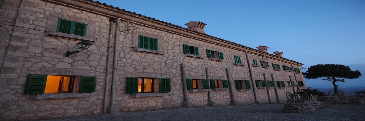 希腊迈泰奥拉一日游线路-希腊迈泰奥拉必游景点-【希腊自由行攻略】