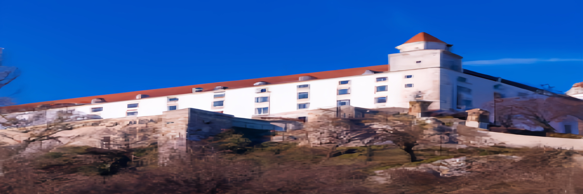 布拉迪斯拉发红石城堡简介_图片_地址_游玩指南-【斯洛伐克景点攻略】