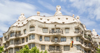 2025米拉之家全攻略 | 高迪建筑门票价格+开放时间+免排队秘籍 